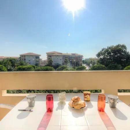 La Croix Du Sud * Fréjus
